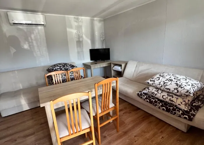 度假居 Na Spokojnie 亚斯塔尔尼亚